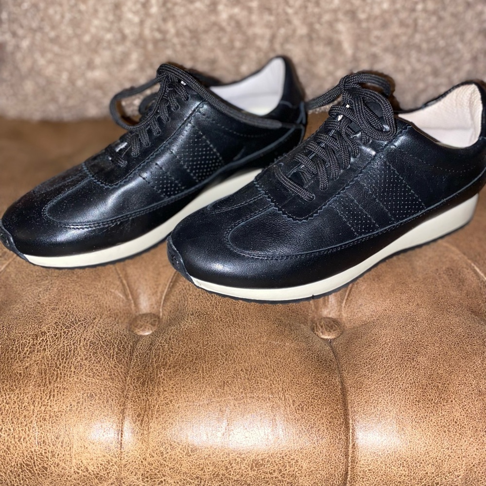 Zara leather sneakers